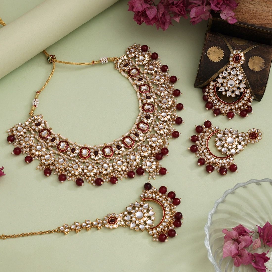 KUNDAN JEWELLERY